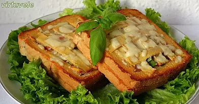 Karšti sumuštiniai su virtu kumpiu ir sūriu
