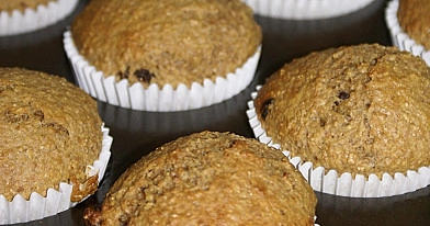 Healthy wholemeal flaxseed muffins with wholemeal flour