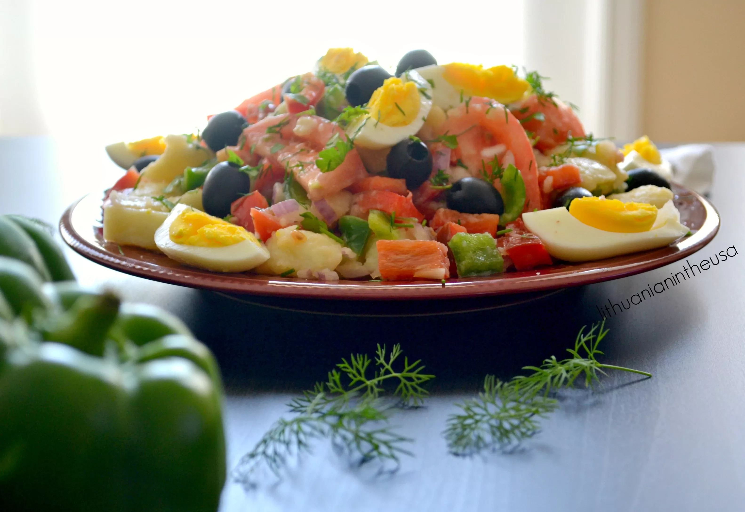 Spānijas lauku salāti ar kartupeļiem un olām (Ensalada campera)