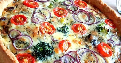 Quiche - franču kūka ar brokoļiem un lasi