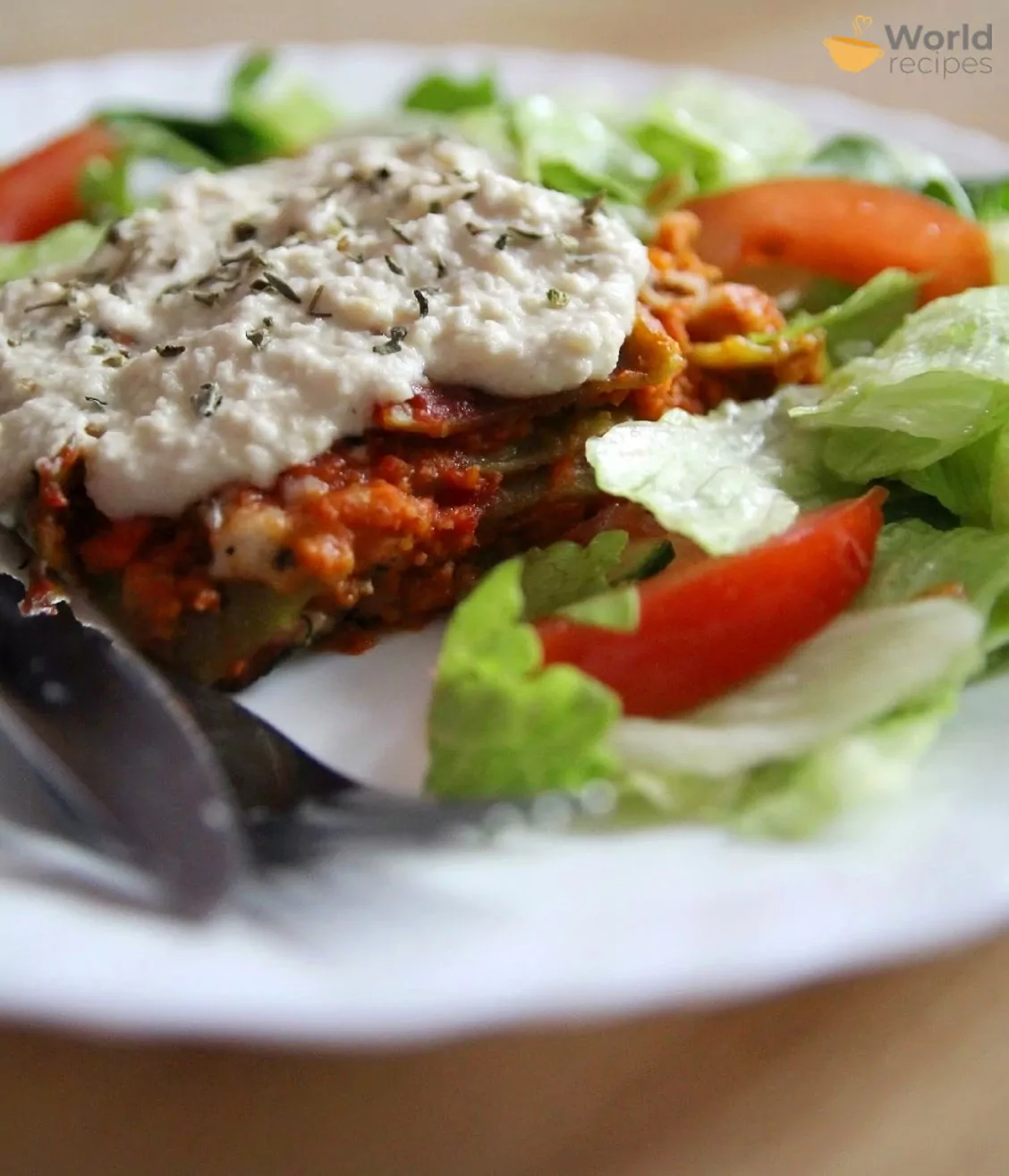 Veganiška lazanija su sojos faršu