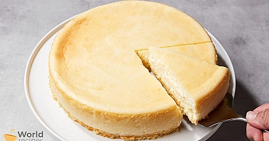 Klasikinis sūrio pyragas su avižinių sausainių pagrindu