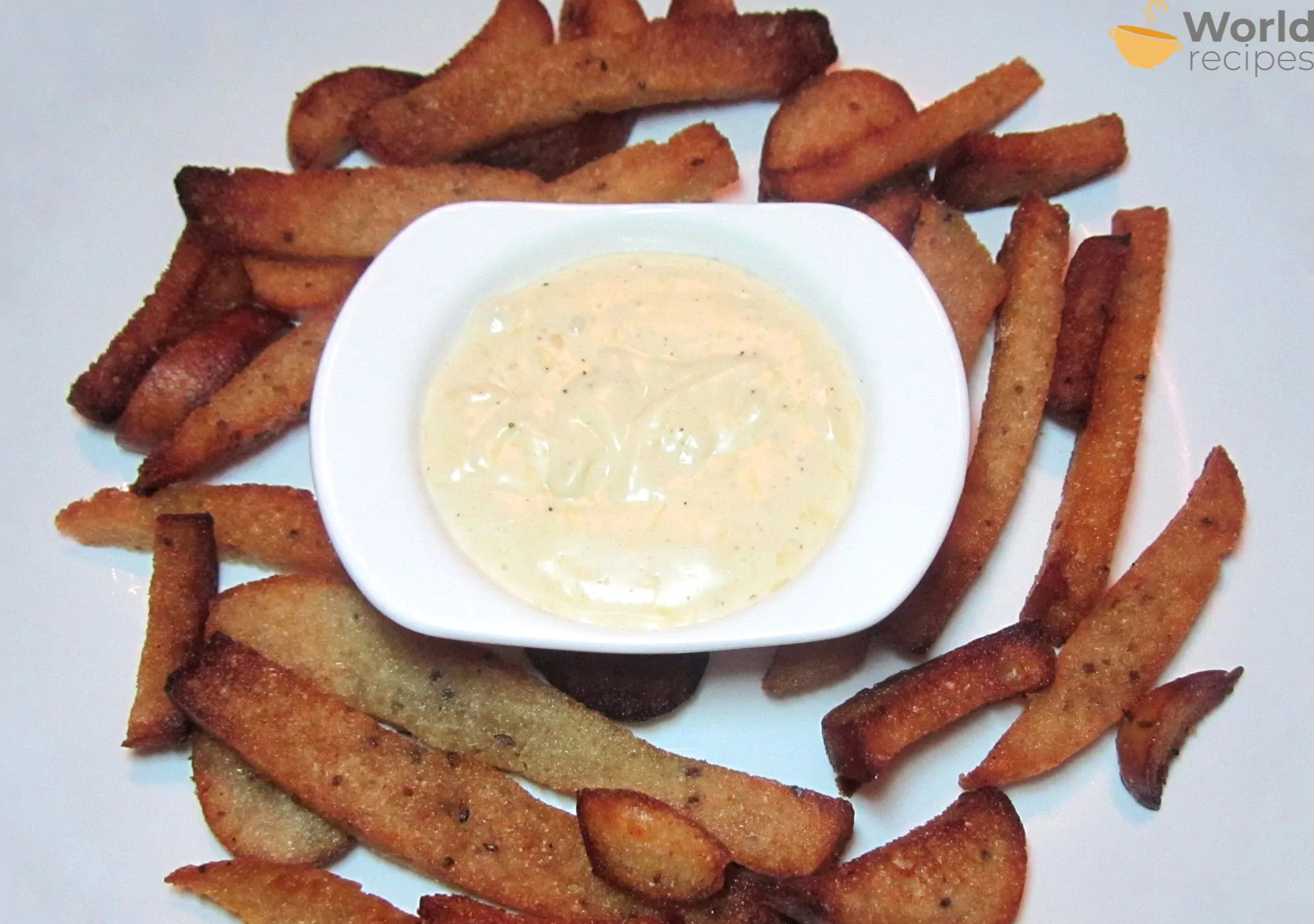 Česnakinis varškės padažas prie keptos duonos