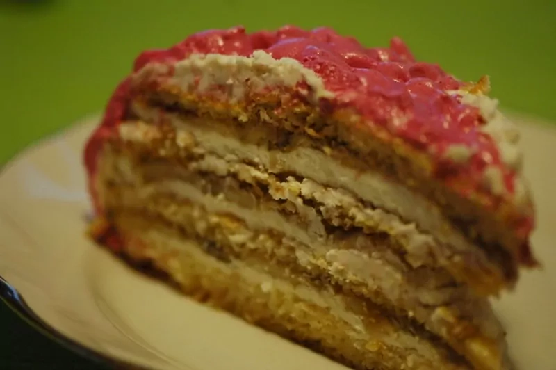 Bananinis medaus tortas