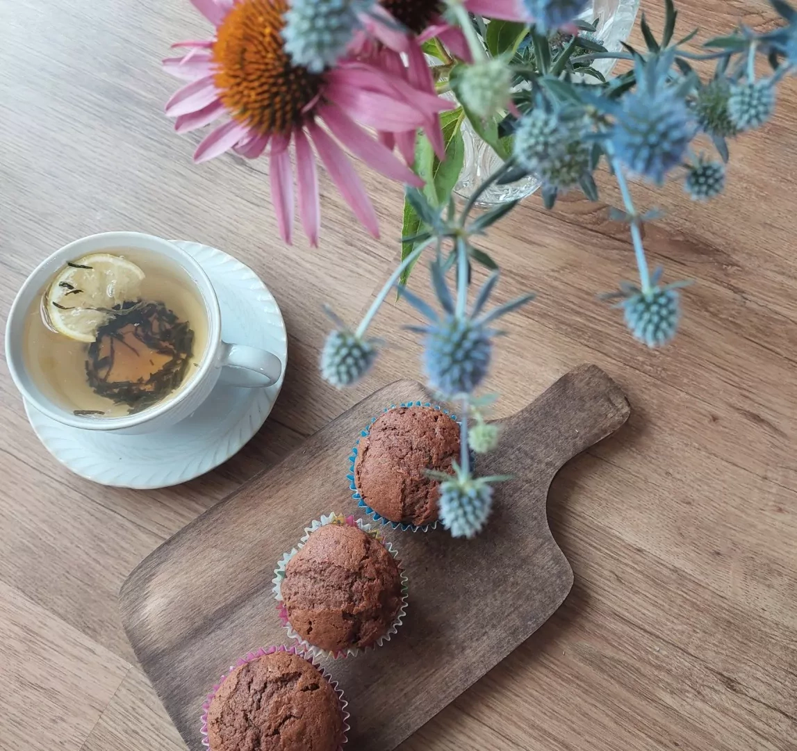 Šokoladiniai keksiukai su cukinija