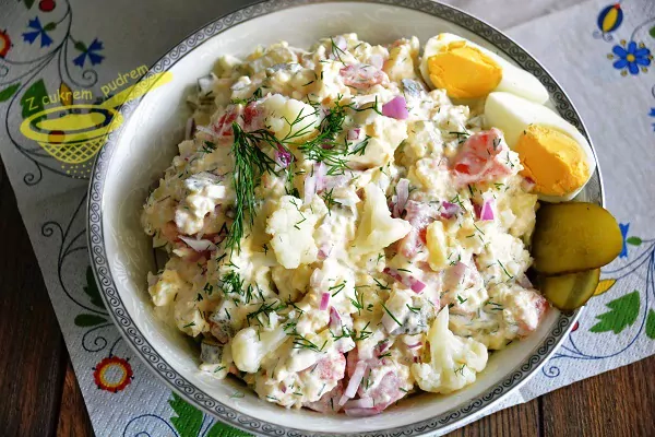 Sałatka z kalafiorem