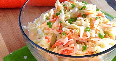 Amerikietiškos Coleslaw - koleslovo kopūstų salotos su majonezu