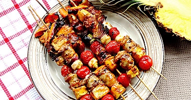 Vištienos iešmeliai su ananasu ir BBQ padažu