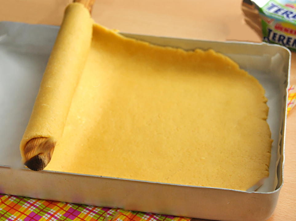 tešla dedama į formą