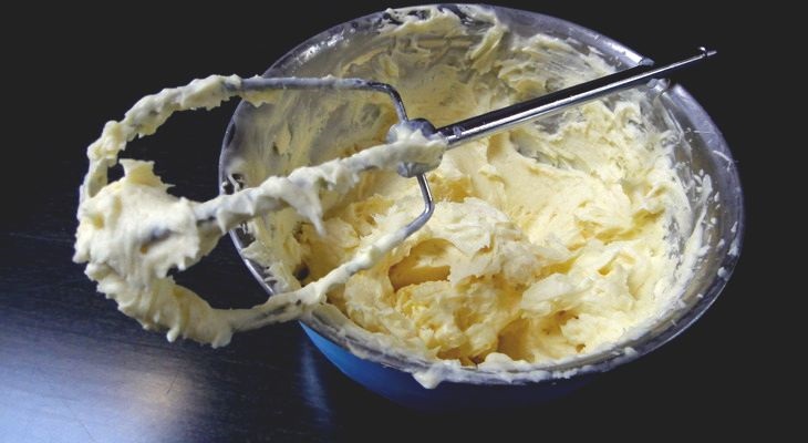 suplakta grietinėlė