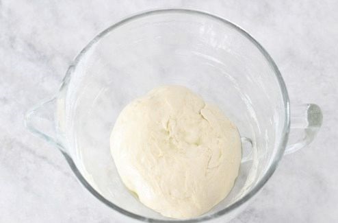 pastovėjusi picos tešla