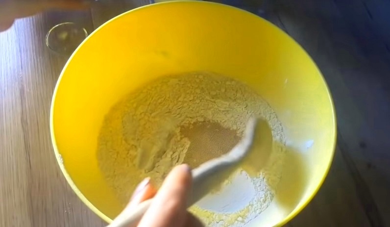 miltai su druska ir mielėmis