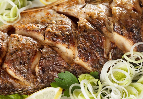 orkaitėje iškeptas karpis