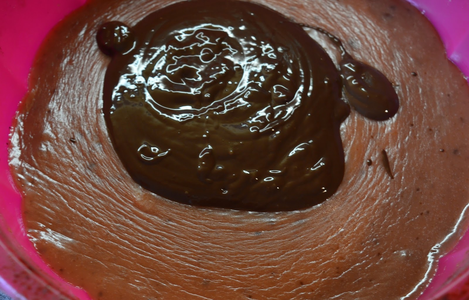 karamelė ant sausainių sluoksnio