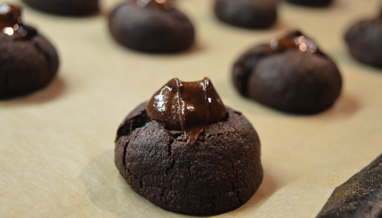 šokoladiniai sausainiai užpildyti su įdaru