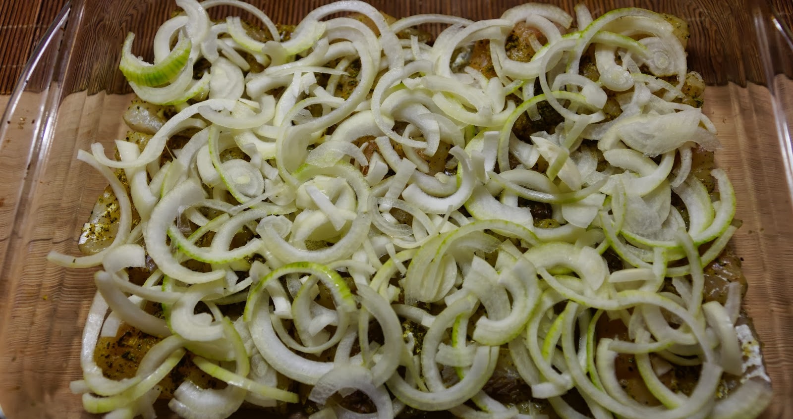 rudagalve menkė grietinėlėje - sluoksniuota