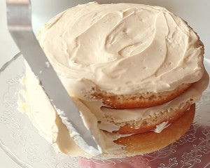 aptepame torto šonus kremu