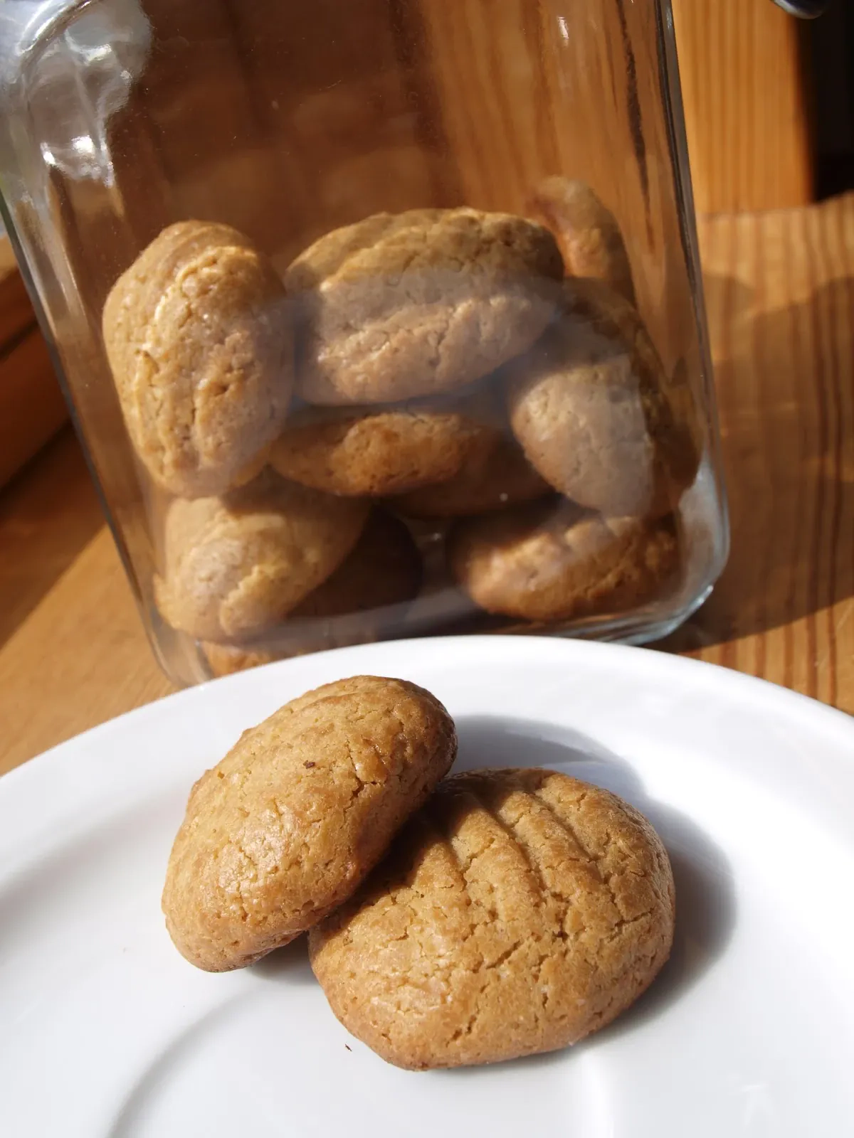 Paprasti ir greitai pagaminami riešutų sviesto sausainiai