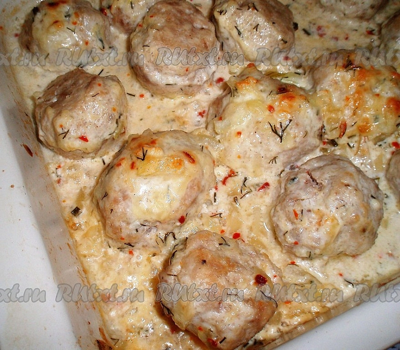 Pulpety w sosie śmietanowo-serowym