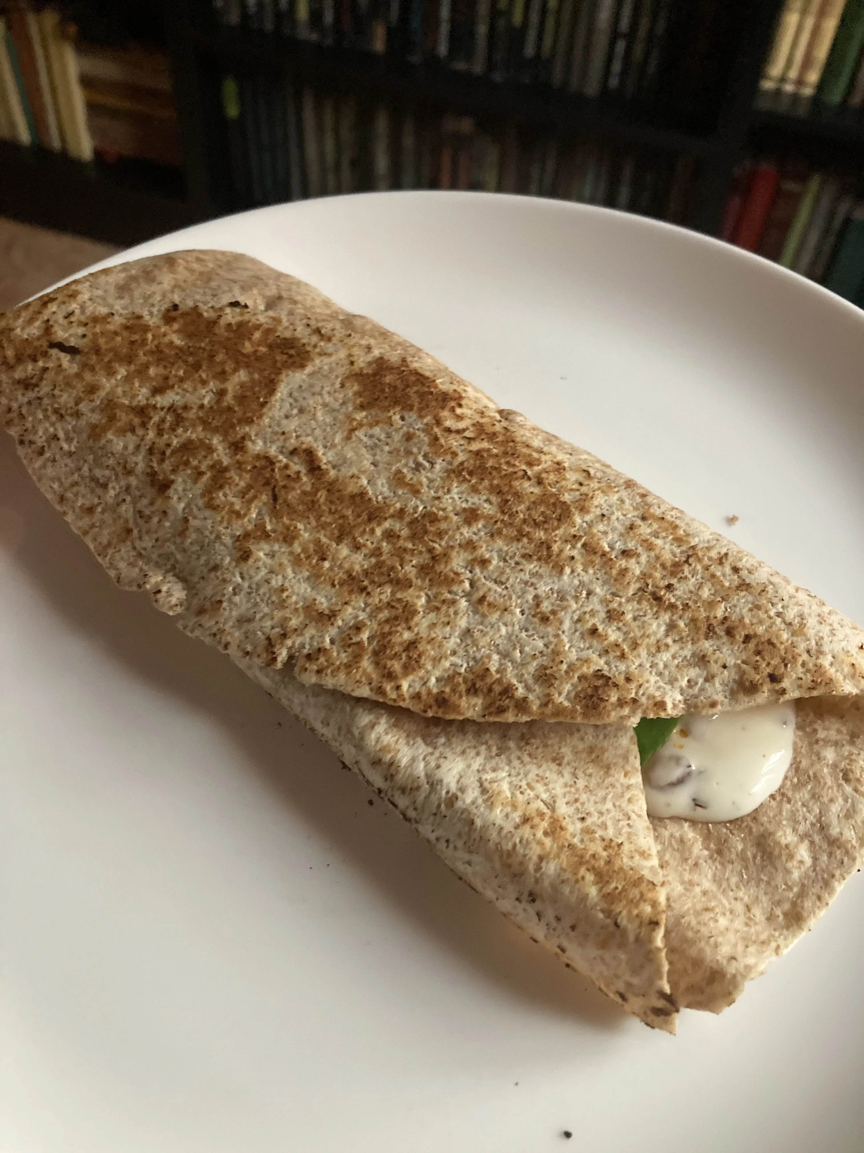 Liuks kebabai su česnakiniu padažu ir vištiena