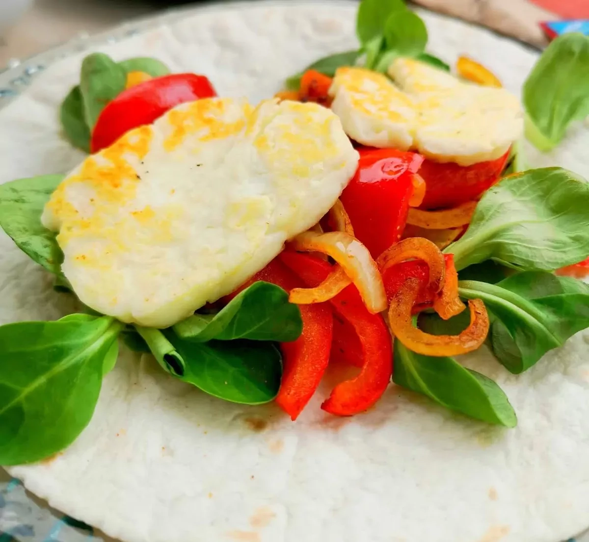 Greita vakarienė: Halloumi sūrio fajitos