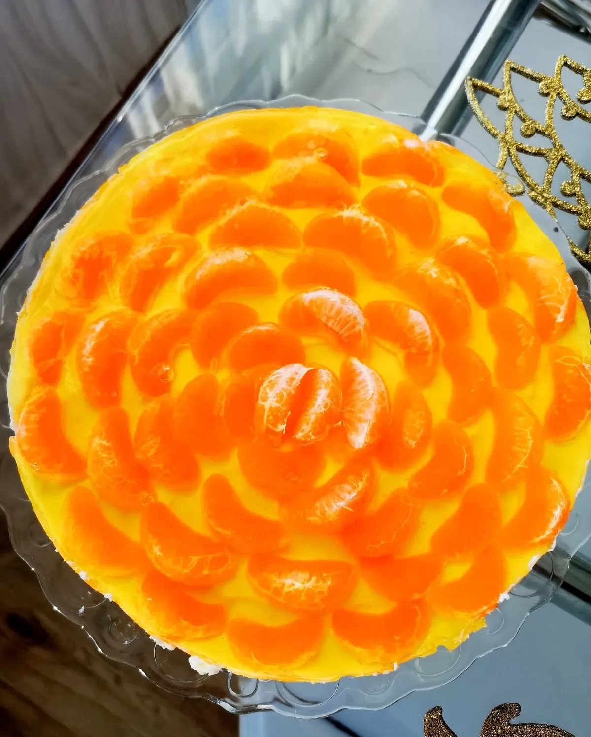 Plikytų pyragaičių tortas su mandarinais ir maskarponės sūriu