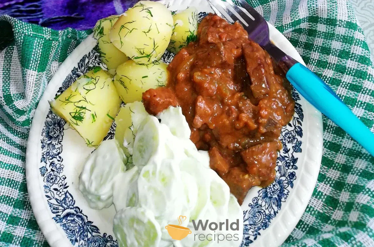 Kiaulienos kepenėlių guliašas