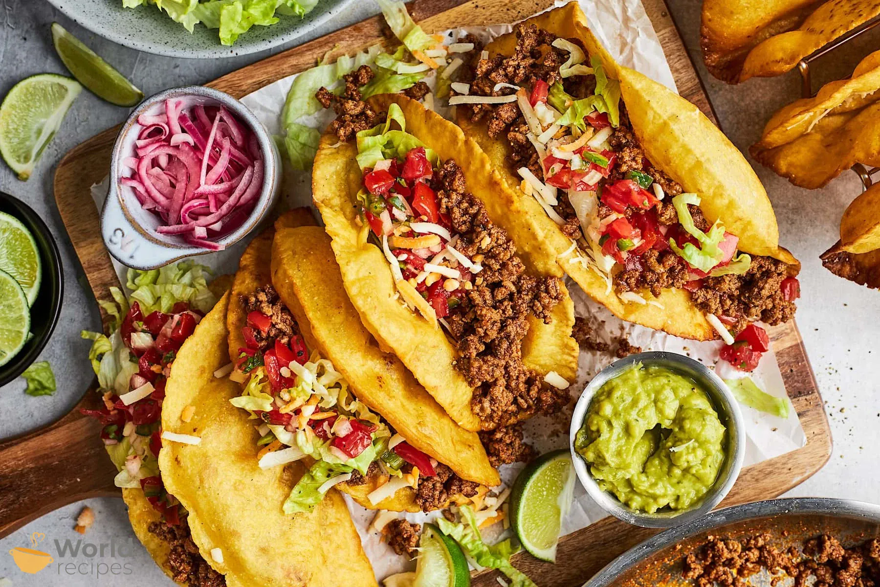 Taco su jautiena, kukurūzais ir pupelėmis