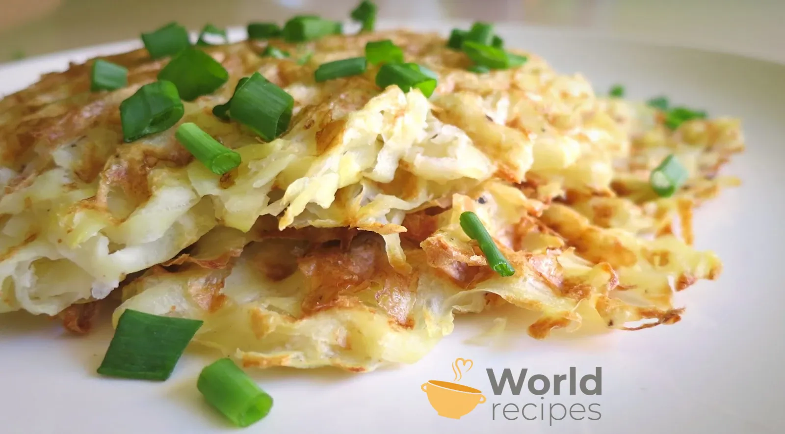 Hashbrowns - vaflinėje kepti kitokie bulviniai blynai ir svogūnais