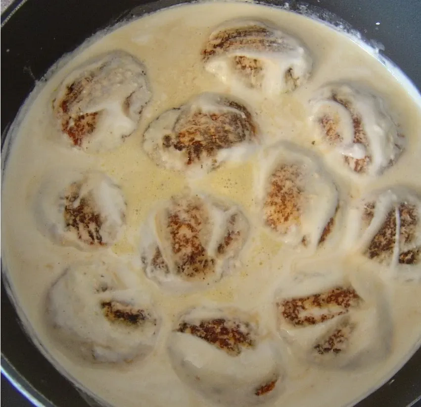 Maltos kalakutienos kotletai su morkomis ir kuskusu