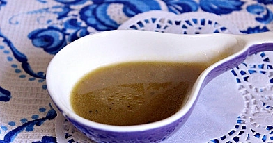 Musztardowo - miodowy sos do sałatków