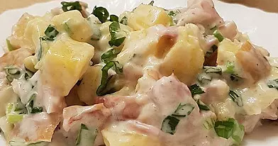 Salotos su rūkyta vištiena