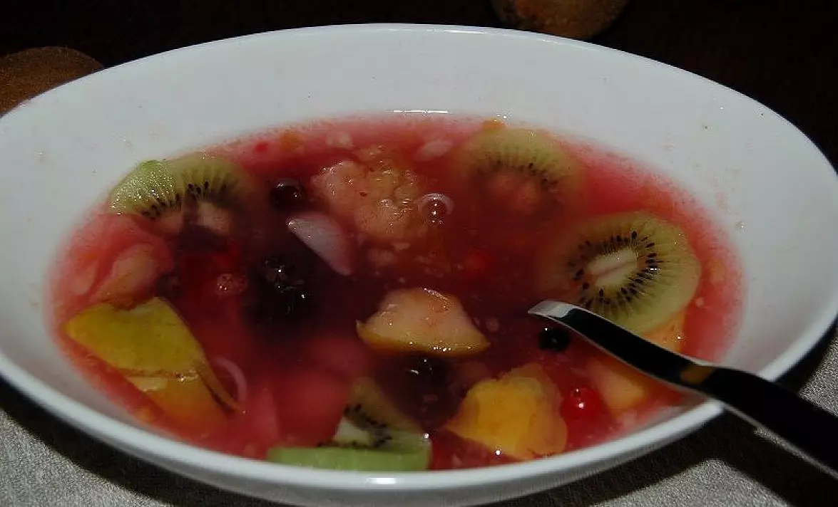 Sweet Fruit Soup