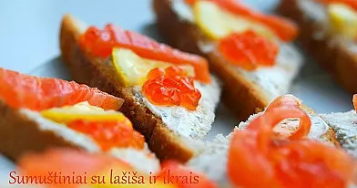 Sumuštiniai su lašiša ir ikrais