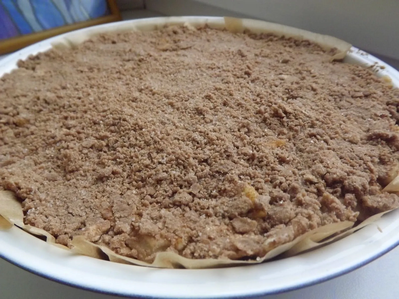 Paprastas drėgnas kakavinis obuolių ir varškės pyragas