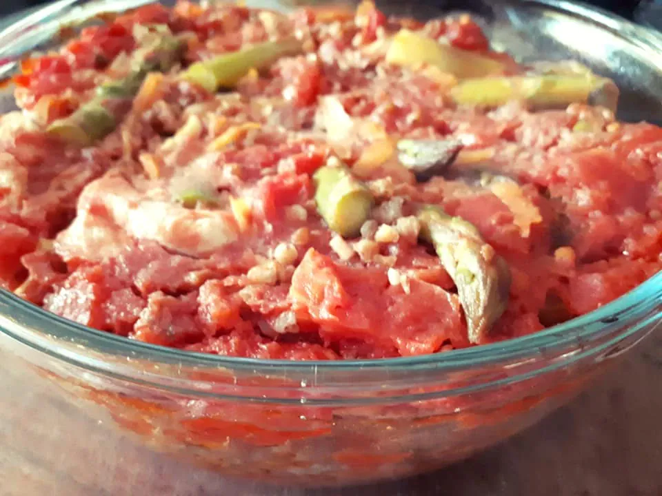 Grikių plovas su vištiena ir šparagais