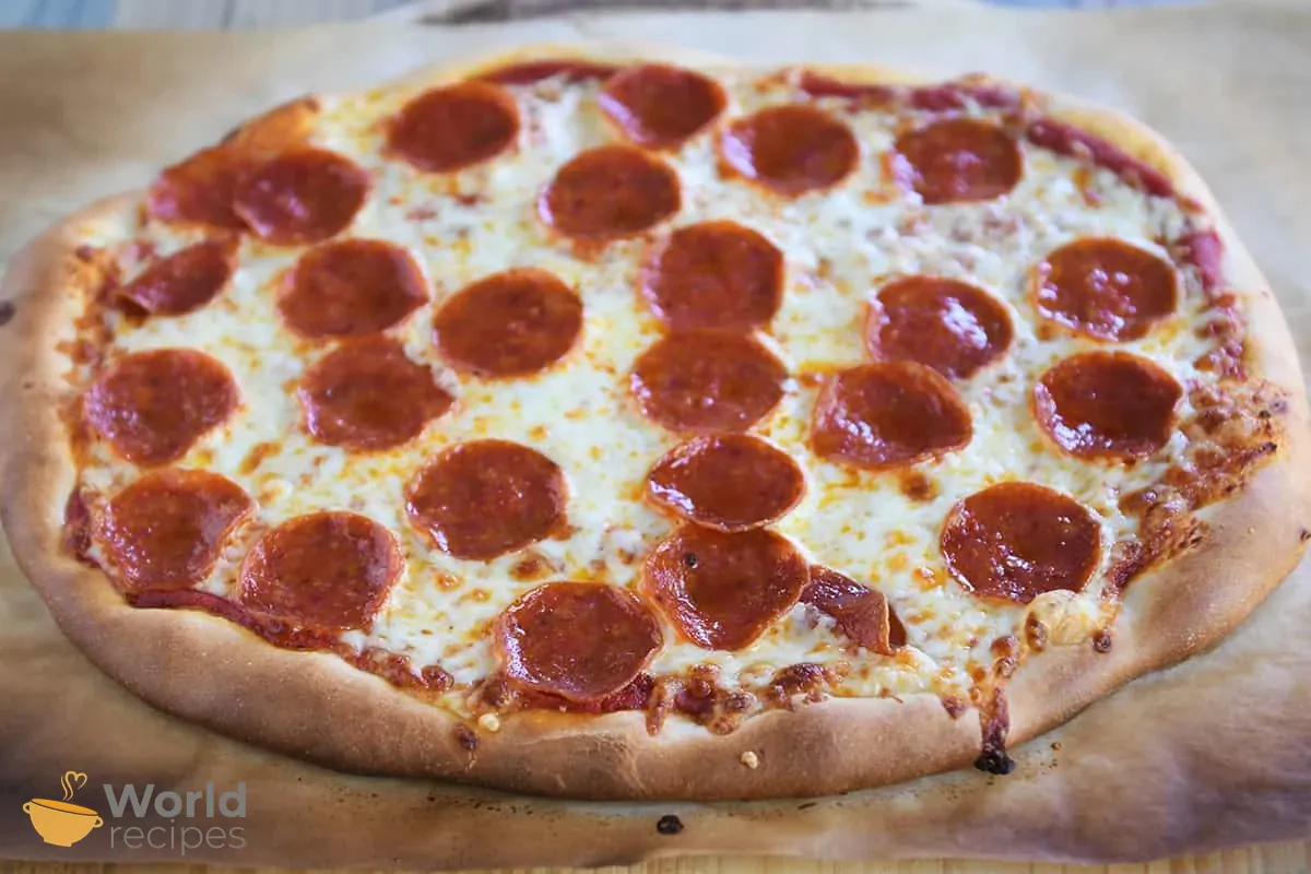 Moja ulubiona pizza lub wkładka do pizzy z mlekiem i ciepłymi drożdżami