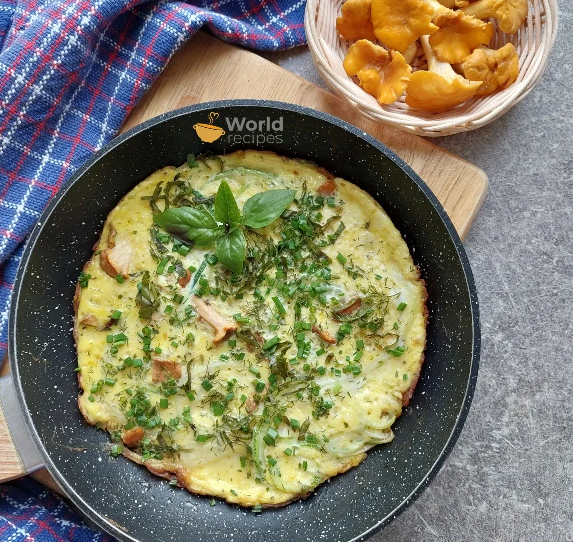 Omletas su cukinija, grietinėle ir voveraitėmis