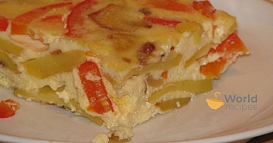 Sātīgā omlete ar kartupeļiem un papriku