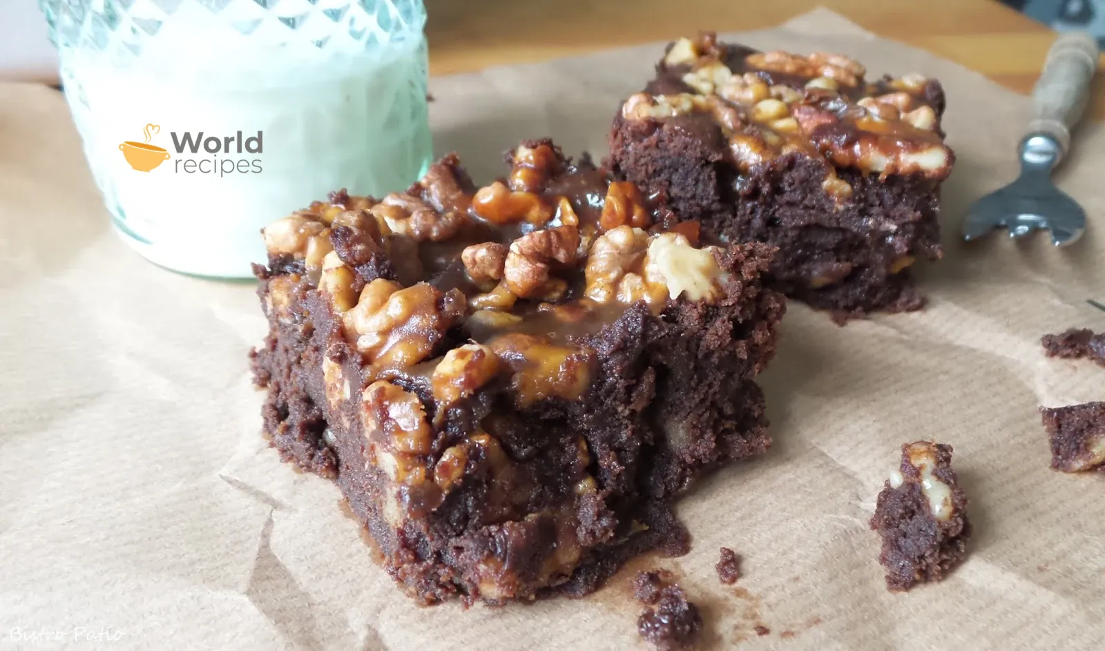 Brownie z solonym karmelem i orzechami