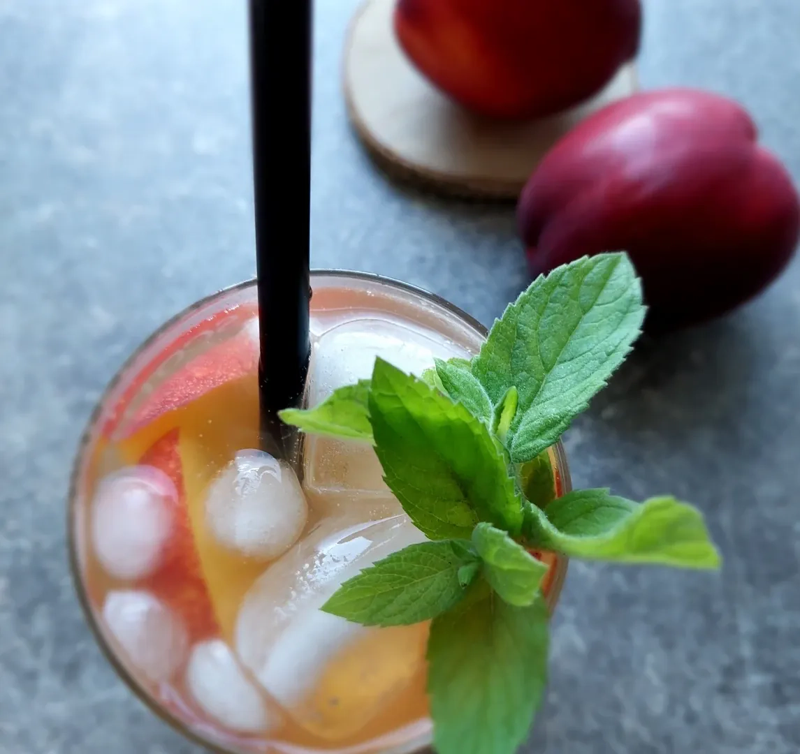 Šalta persikų arbata "Ice Tea"