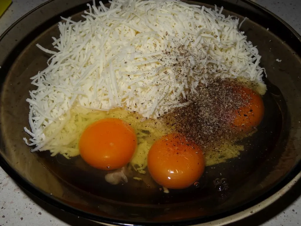 Spaghetti carbonara z boczkiem