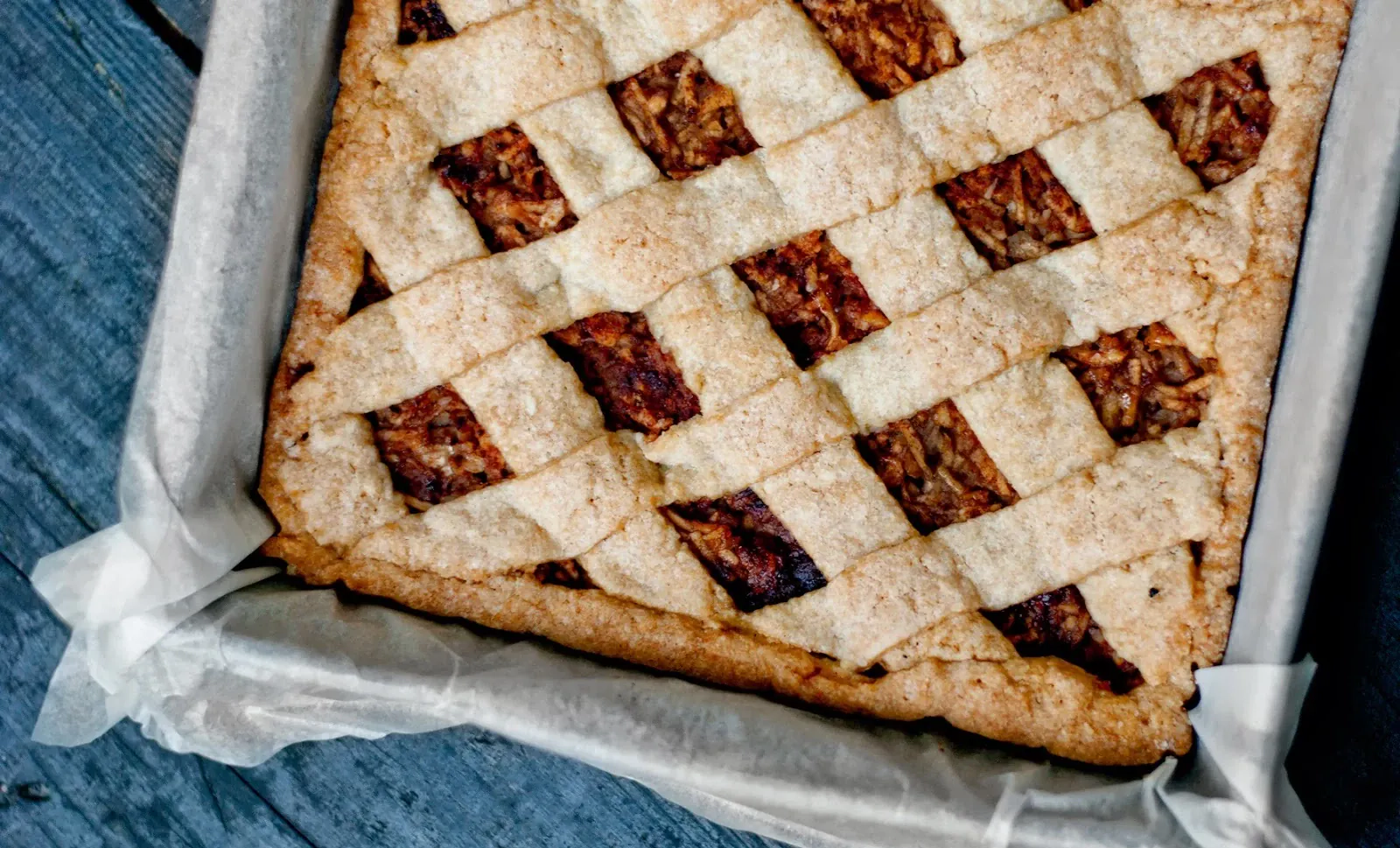 Babcina szarlotka z cynamonem