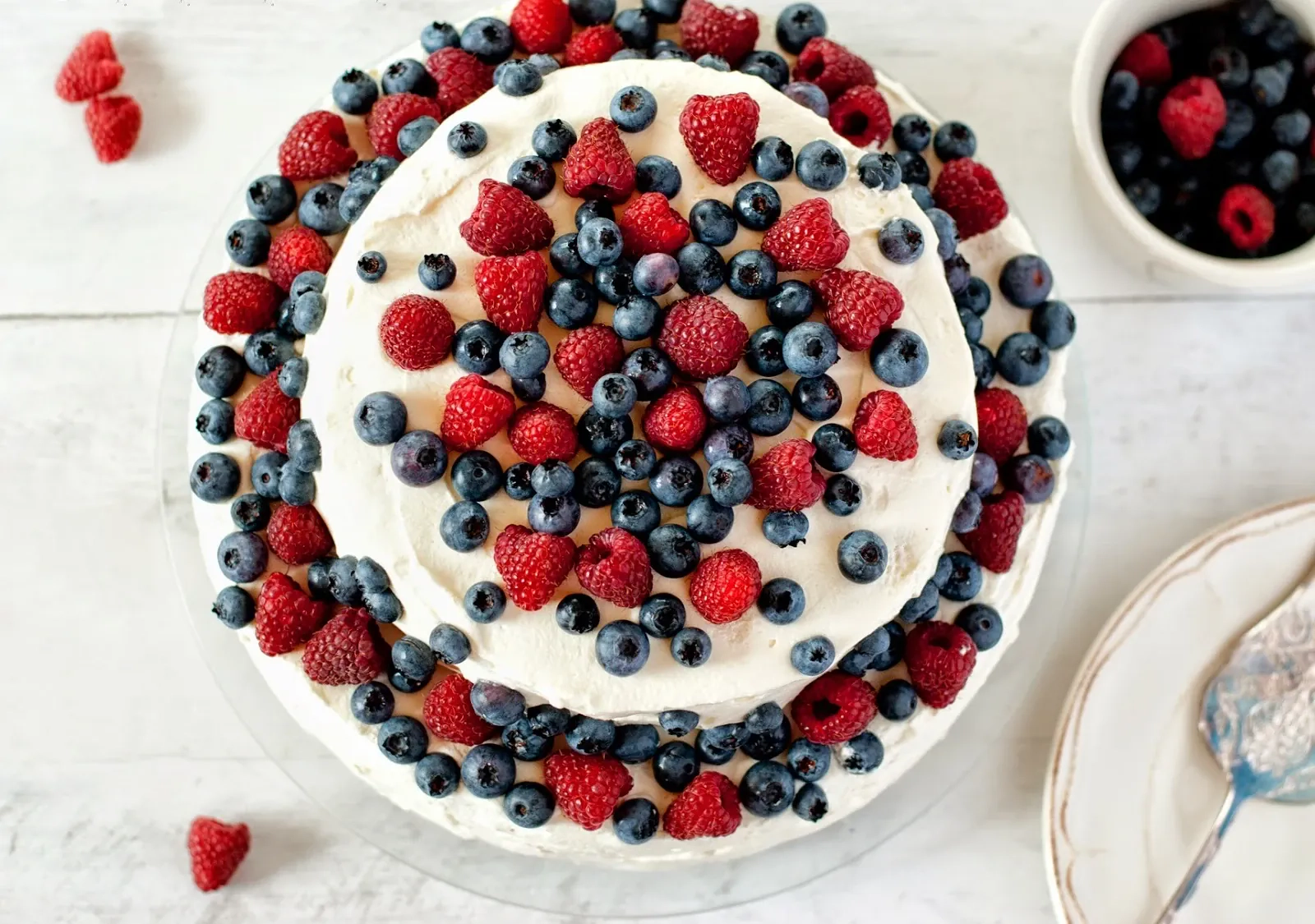 Piętrowy tort Marzenie