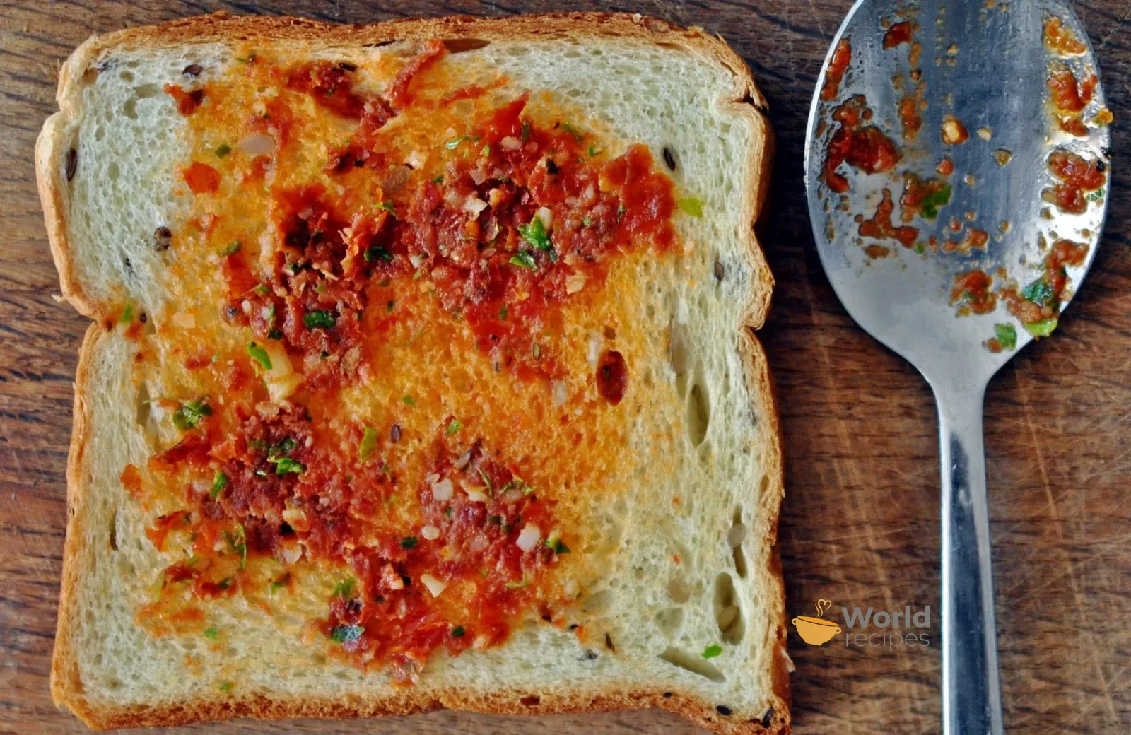 Pasta z suszonych pomidorów z serem i pietruszką