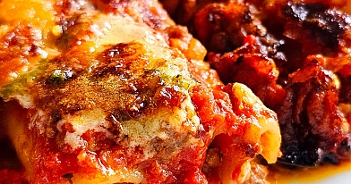 Cannelloni z mięsem mielonym w sosie pomidorowym
