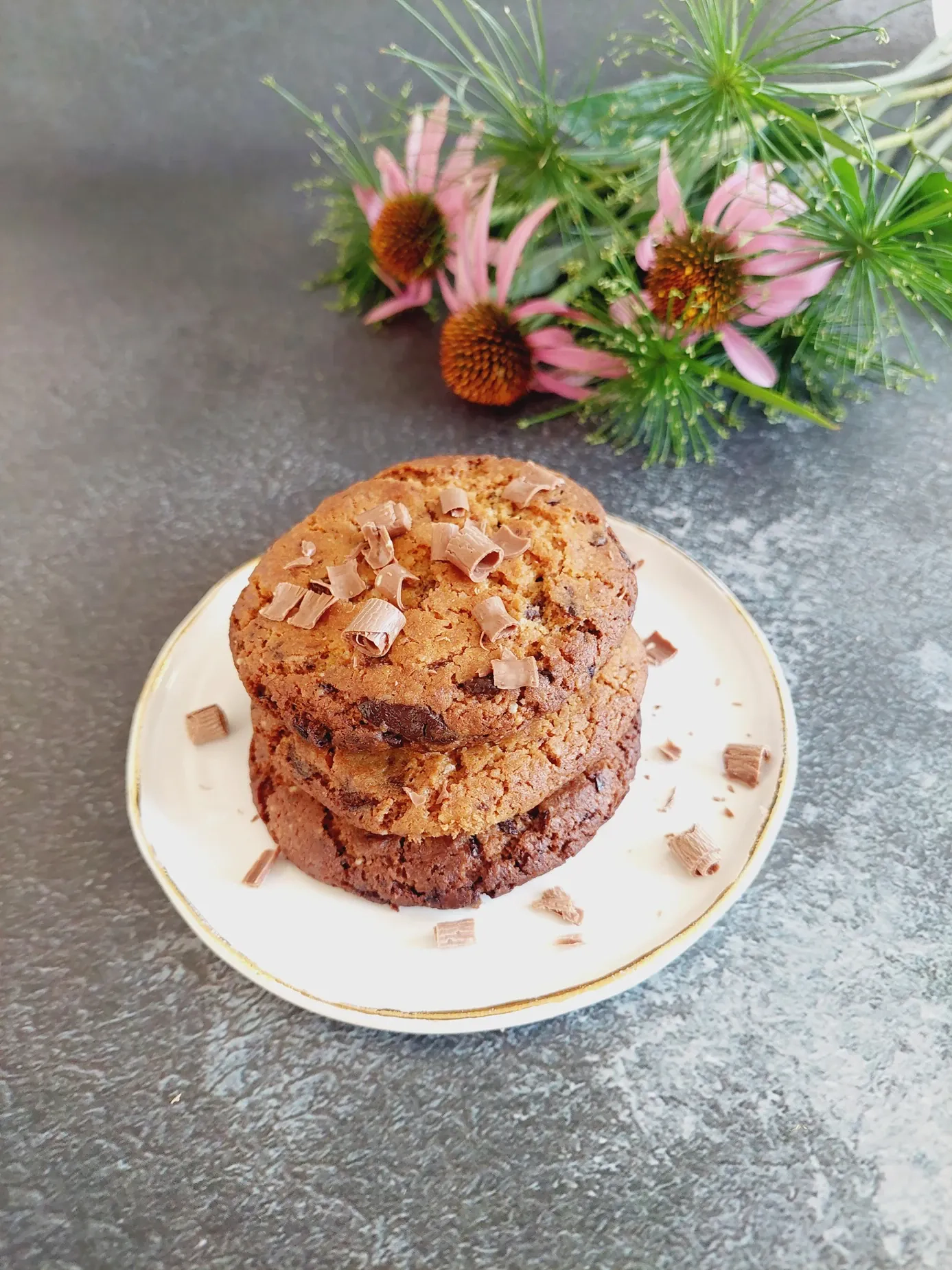 Sausainiai su šokolado gabalėliais pagal Bangą Mudėnaitę