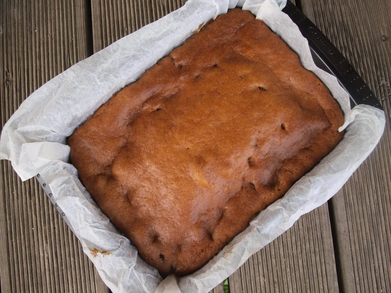 Kaimiškas manų kruopų pyragas su kremine varške