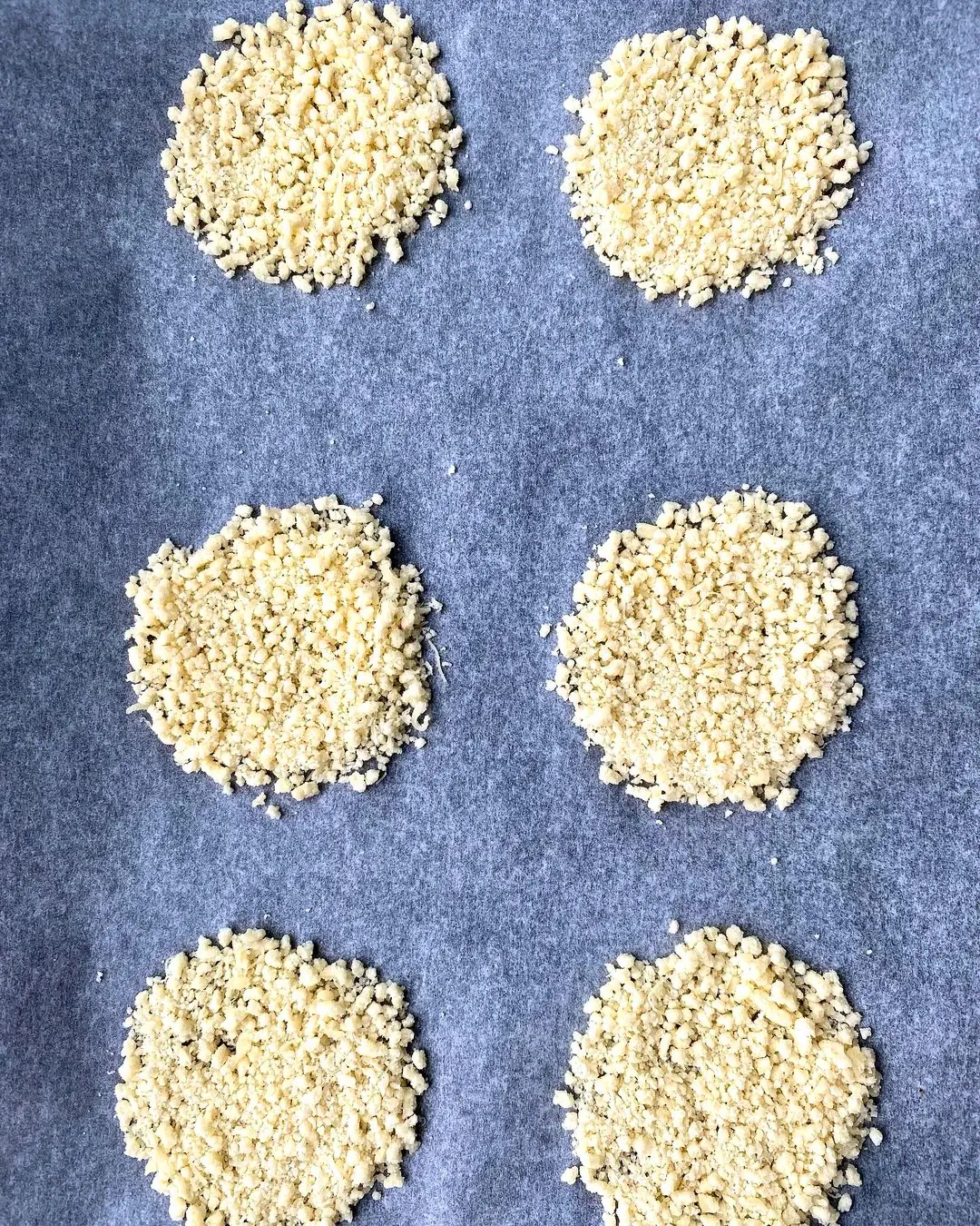 Naminiai sūrio čipsai