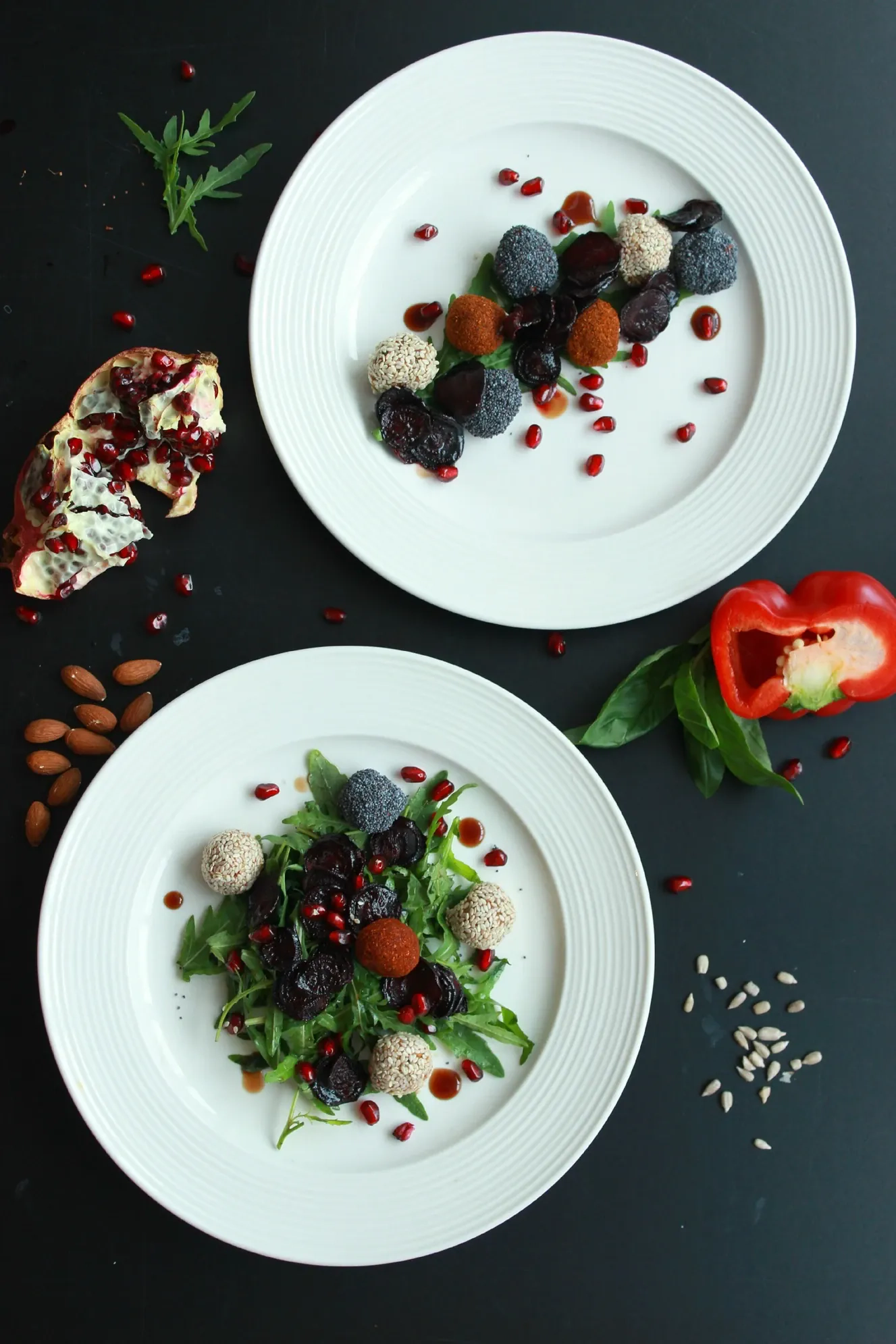 Paprikų pesto rutuliukai su keptais burokėliais